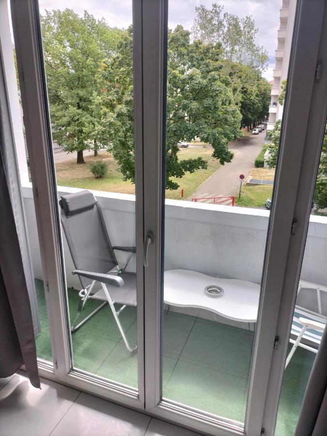 Joli Appartement Proche Metro Lyon Zewnętrze zdjęcie